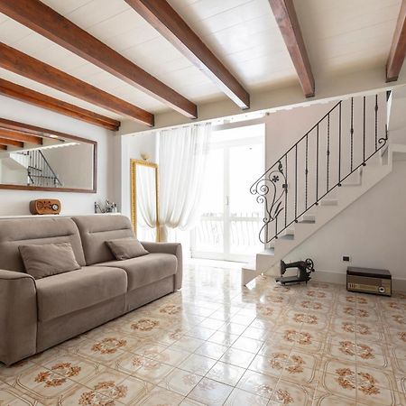 Niloufar Residence Napoli Εξωτερικό φωτογραφία