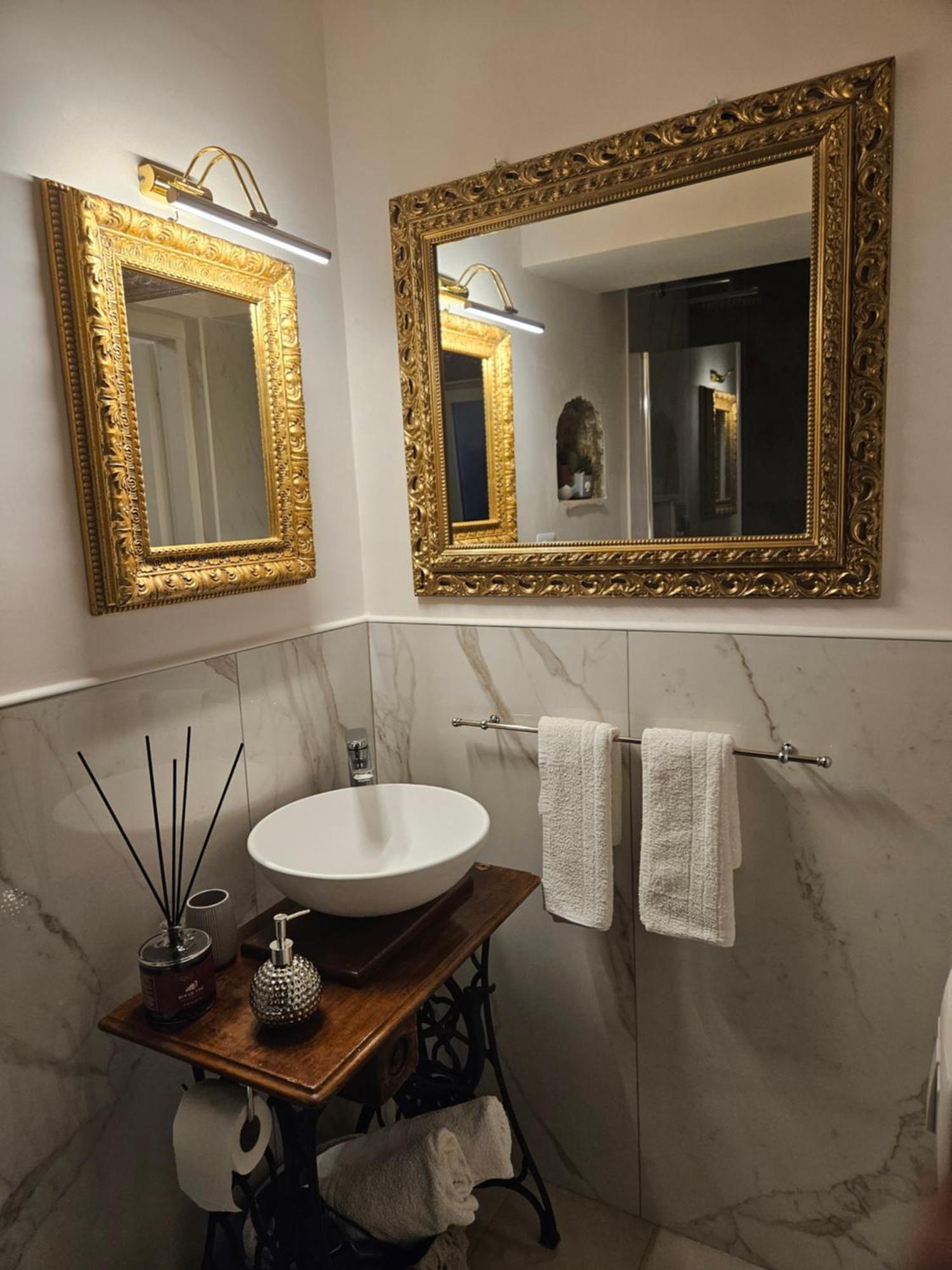 Niloufar Residence Napoli Εξωτερικό φωτογραφία