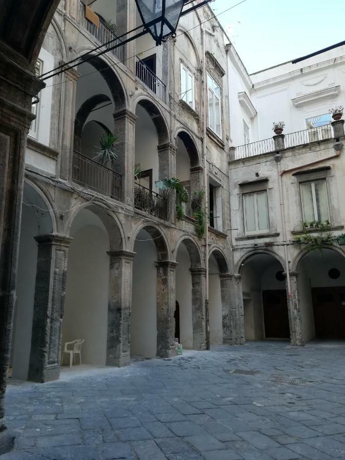Niloufar Residence Napoli Εξωτερικό φωτογραφία
