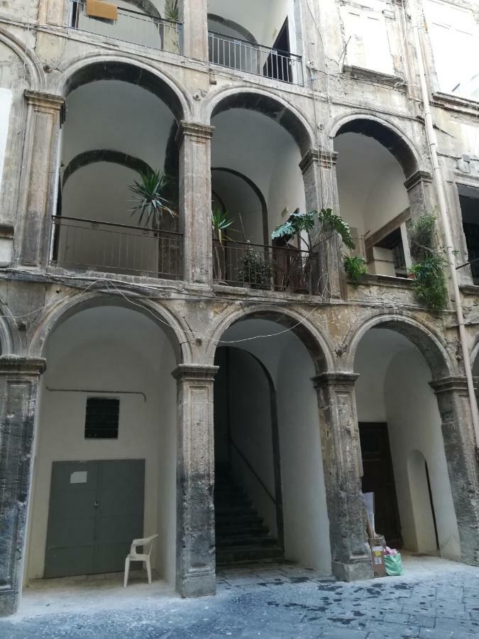 Niloufar Residence Napoli Εξωτερικό φωτογραφία